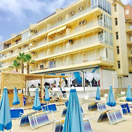 Sun & Sea Apartment Durrës Eksteriør bilde