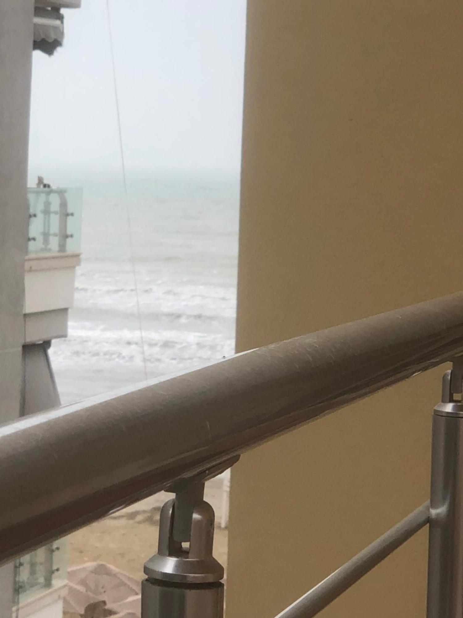 Sun & Sea Apartment Durrës Eksteriør bilde