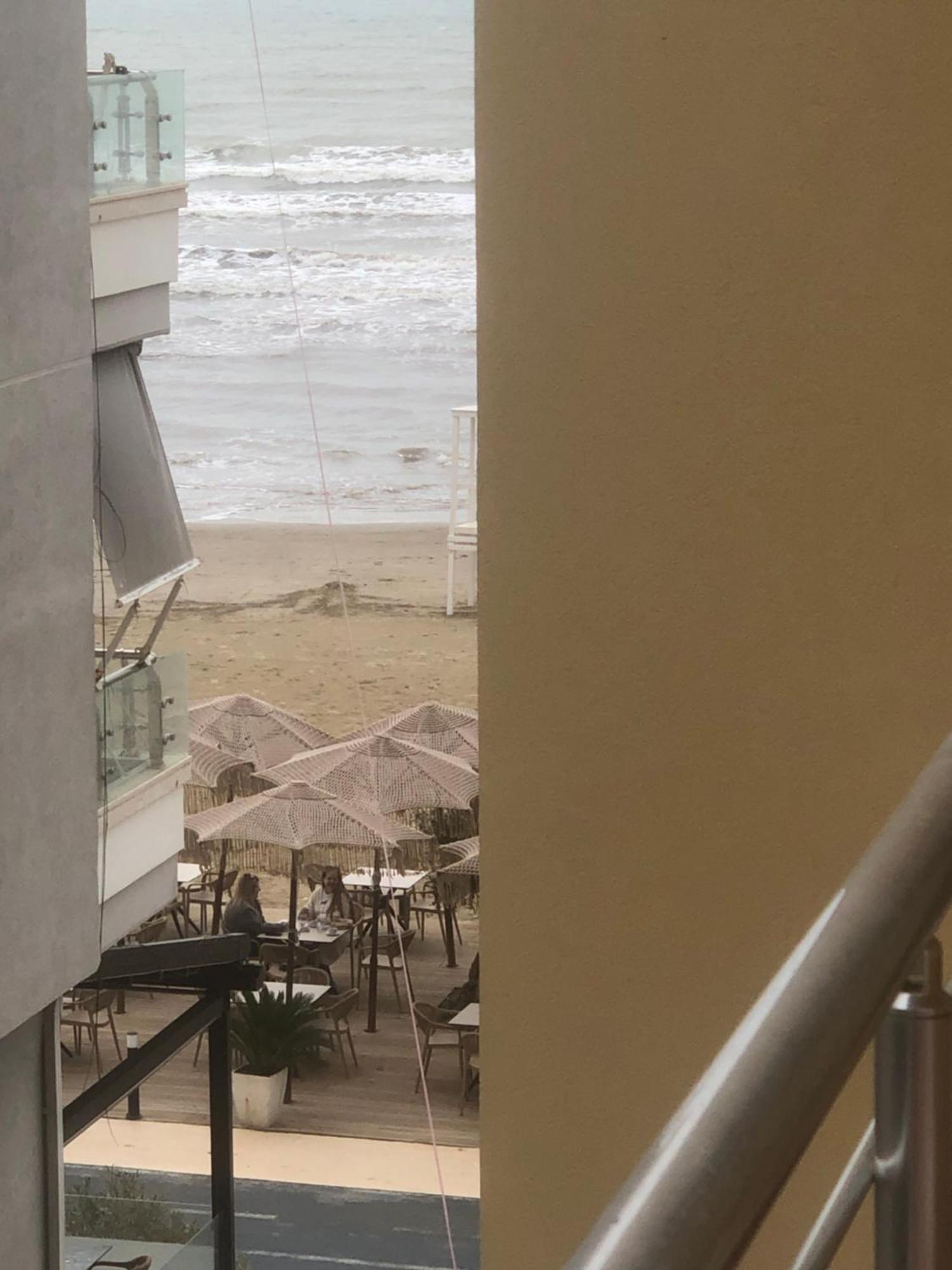 Sun & Sea Apartment Durrës Eksteriør bilde