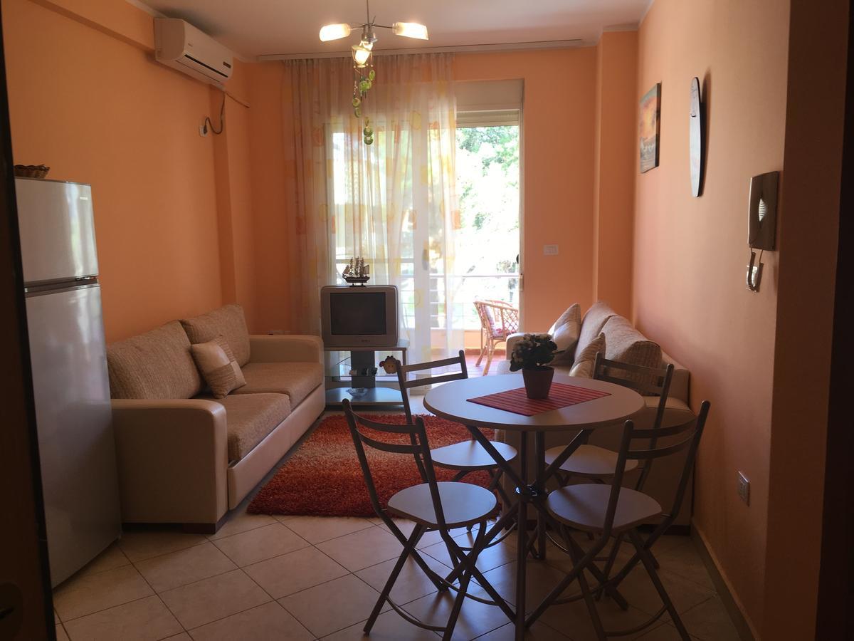 Sun & Sea Apartment Durrës Eksteriør bilde